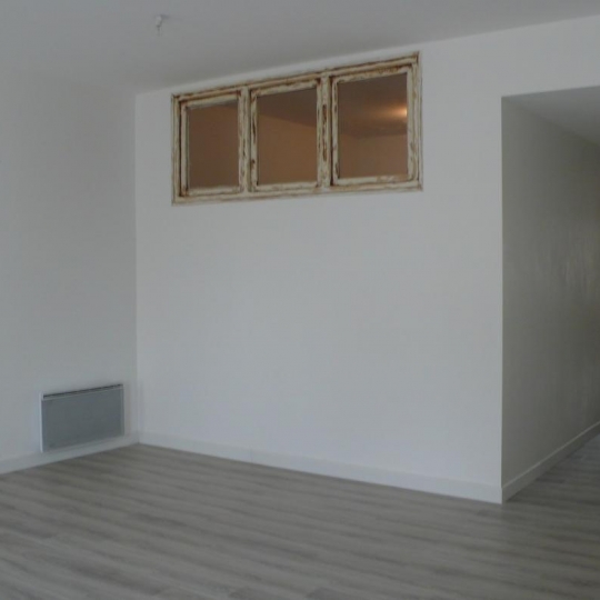  CABINET L'ANTENNE : Appartement | NIMES (30900) | 84 m2 | 785 € 