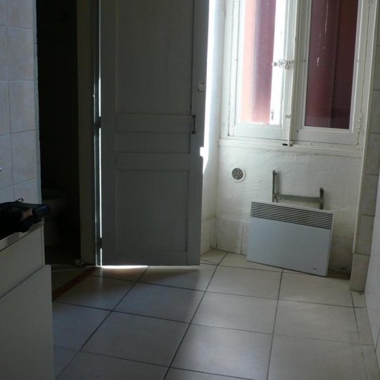  CABINET L'ANTENNE : Appartement | NIMES (30900) | 50 m2 | 500 € 