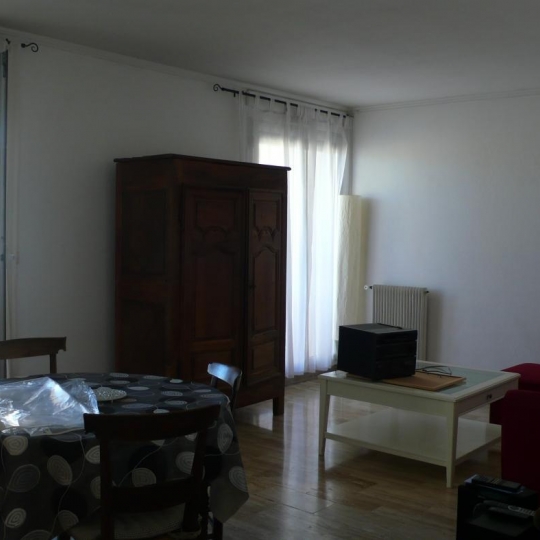  CABINET L'ANTENNE : Appartement | NIMES (30900) | 75 m2 | 746 € 