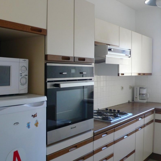  CABINET L'ANTENNE : Appartement | NIMES (30900) | 75 m2 | 746 € 