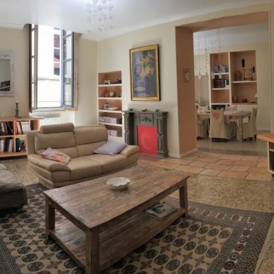  CABINET L'ANTENNE : Apartment | NIMES (30000) | 205 m2 | 375 000 € 