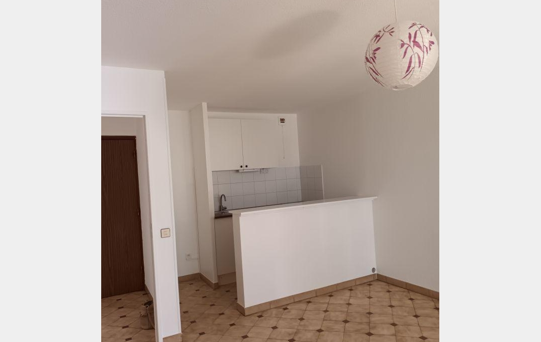 CABINET L'ANTENNE : Appartement | NIMES (30900) | 41 m2 | 630 € 