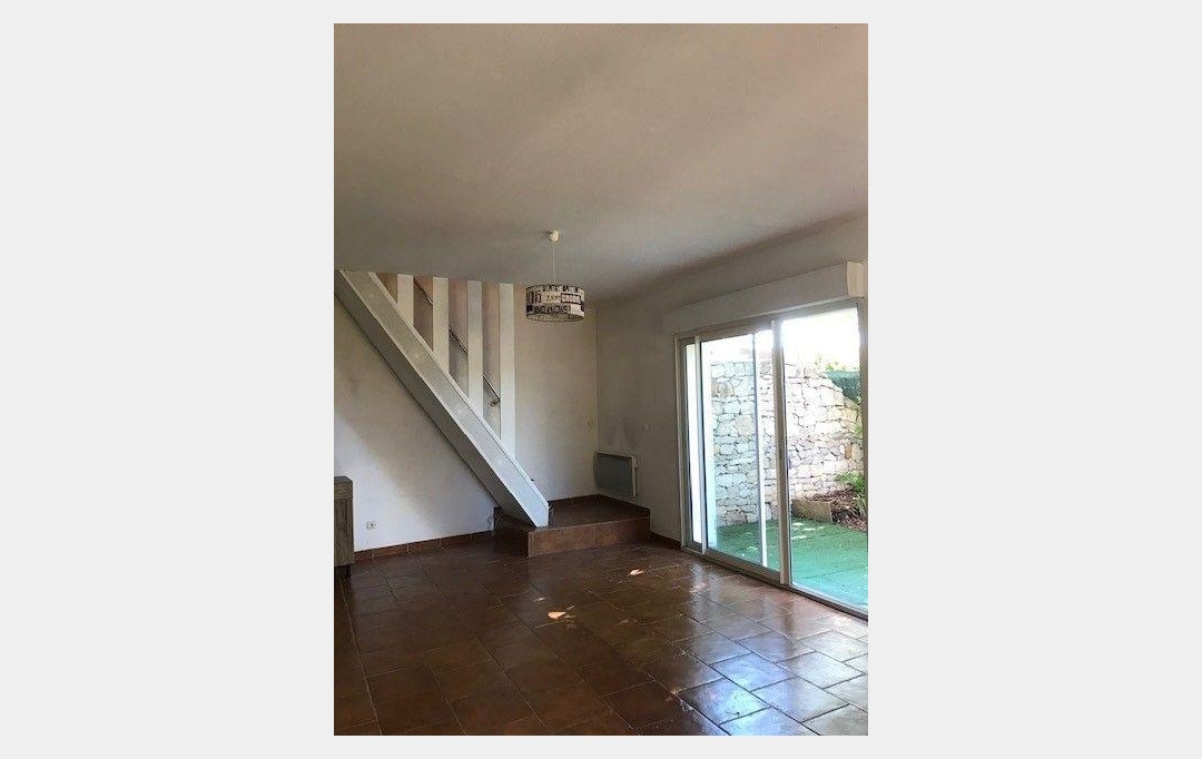 CABINET L'ANTENNE : Maison / Villa | NIMES (30000) | 58 m2 | 720 € 
