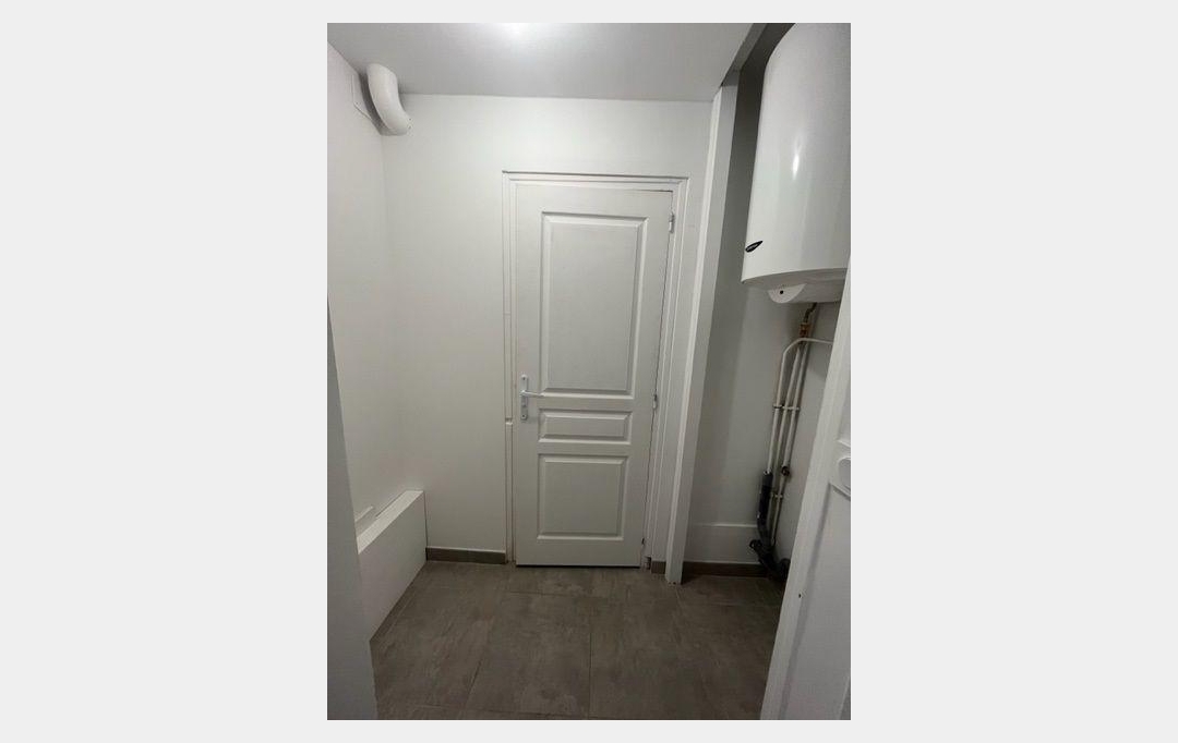 CABINET L'ANTENNE : Apartment | NIMES (30000) | 22 m2 | 42 000 € 