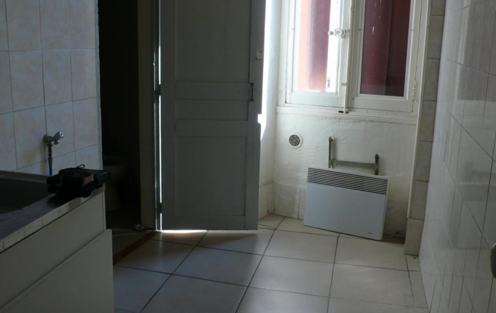 CABINET L'ANTENNE : Appartement | NIMES (30900) | 50 m2 | 500 € 