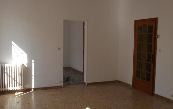 CABINET L'ANTENNE : Appartement | NIMES (30900) | 65 m2 | 700 € 