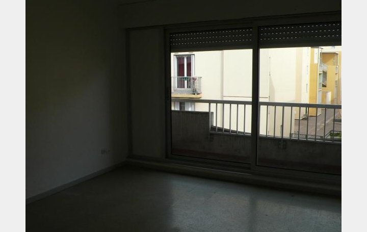CABINET L'ANTENNE : Appartement | NIMES (30000) | 22 m2 | 39 000 € 