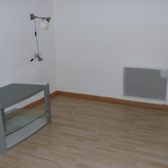  CABINET L'ANTENNE : Appartement | NIMES (30900) | 48 m2 | 450 € 
