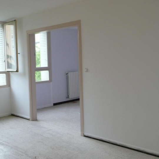  CABINET L'ANTENNE : Appartement | NIMES (30900) | 75 m2 | 666 € 
