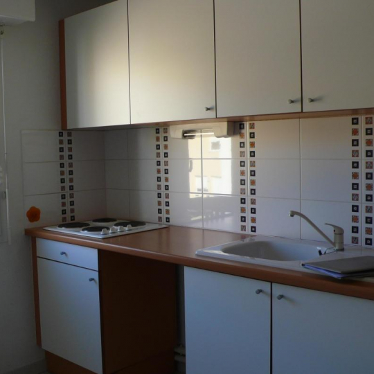  CABINET L'ANTENNE : Appartement | NIMES (30900) | 70 m2 | 970 € 