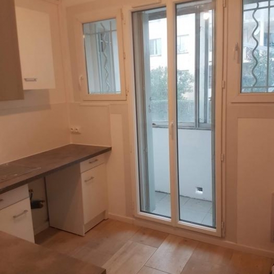  CABINET L'ANTENNE : Apartment | NIMES (30900) | 70 m2 | 595 € 