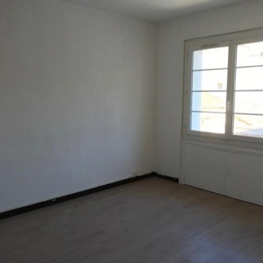  CABINET L'ANTENNE : Appartement | NIMES (30900) | 57 m2 | 566 € 
