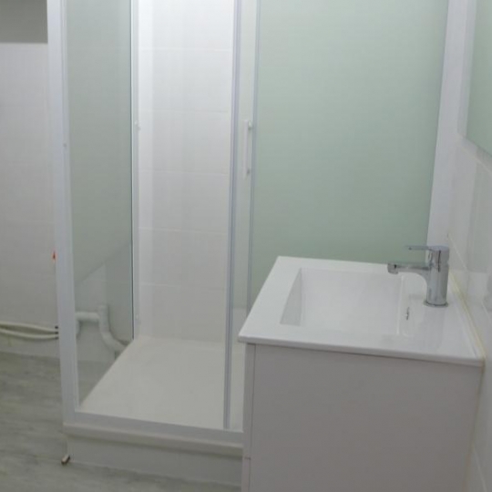  CABINET L'ANTENNE : Appartement | NIMES (30900) | 57 m2 | 566 € 