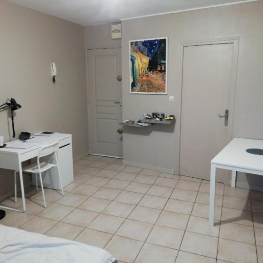  CABINET L'ANTENNE : Apartment | NIMES (30000) | 24 m2 | 325 € 