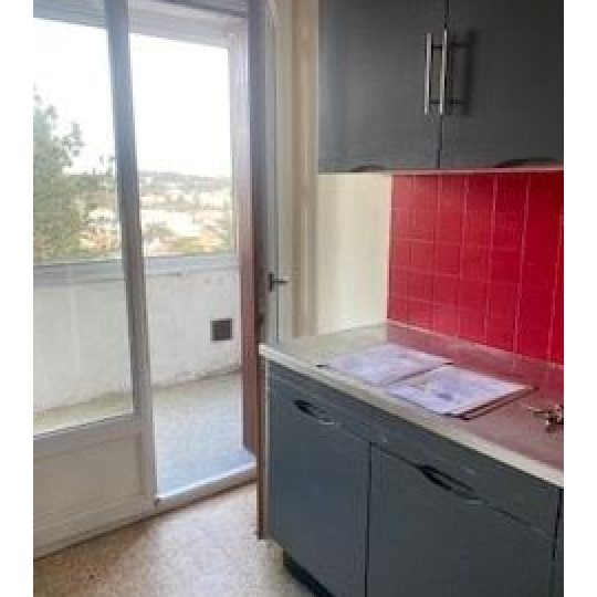  CABINET L'ANTENNE : Appartement | NIMES (30000) | 56 m2 | 600 € 