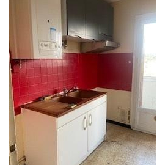  CABINET L'ANTENNE : Apartment | NIMES (30000) | 56 m2 | 600 € 