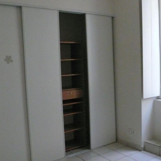  CABINET L'ANTENNE : Appartement | NIMES (30900) | 40 m2 | 465 € 