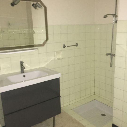  CABINET L'ANTENNE : Appartement | NIMES (30900) | 88 m2 | 749 € 