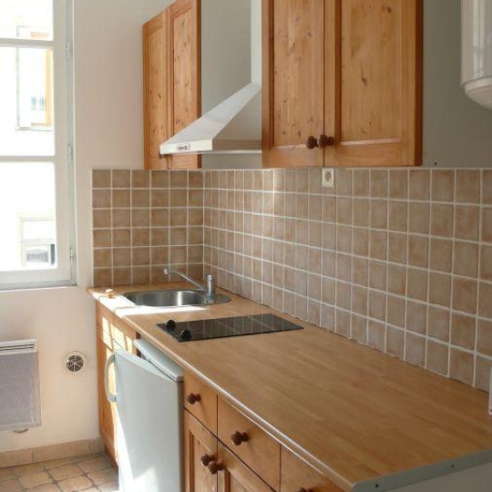  CABINET L'ANTENNE : Appartement | NIMES (30000) | 34 m2 | 554 € 