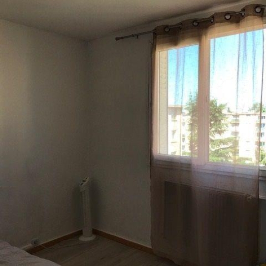  CABINET L'ANTENNE : Appartement | NIMES (30900) | 66 m2 | 616 € 