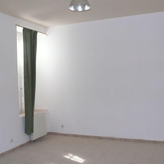  CABINET L'ANTENNE : Appartement | NIMES (30900) | 41 m2 | 395 € 