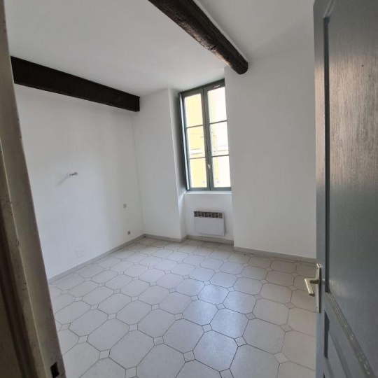  CABINET L'ANTENNE : Appartement | NIMES (30900) | 47 m2 | 520 € 