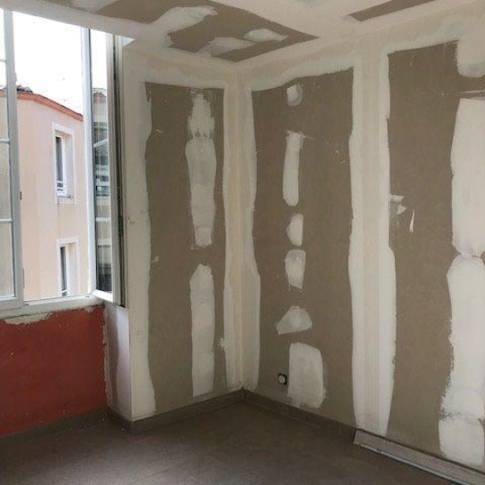  CABINET L'ANTENNE : Appartement | NIMES (30900) | 75 m2 | 750 € 