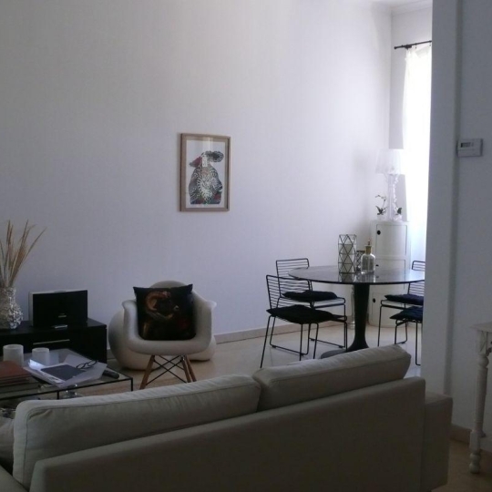  CABINET L'ANTENNE : Apartment | NIMES (30900) | 96 m2 | 1 295 € 