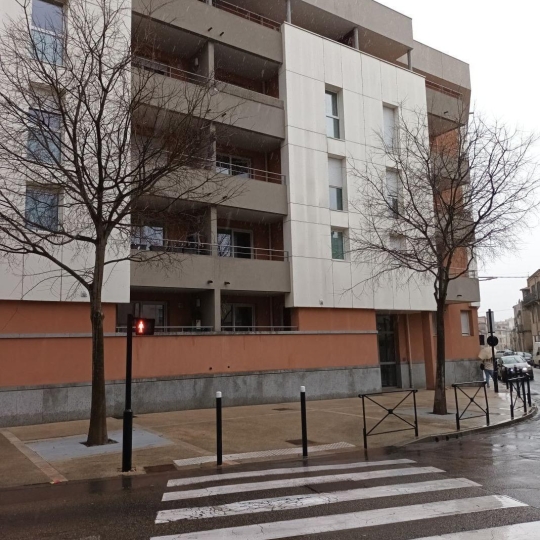  CABINET L'ANTENNE : Garage / Parking | NIMES (30900) | 0 m2 | 104 € 