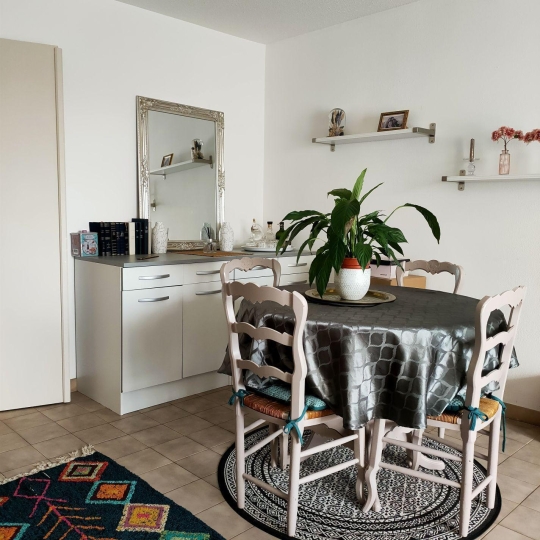  CABINET L'ANTENNE : Appartement | NIMES (30900) | 52 m2 | 617 € 