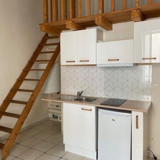  CABINET L'ANTENNE : Appartement | NIMES (30900) | 25 m2 | 416 € 