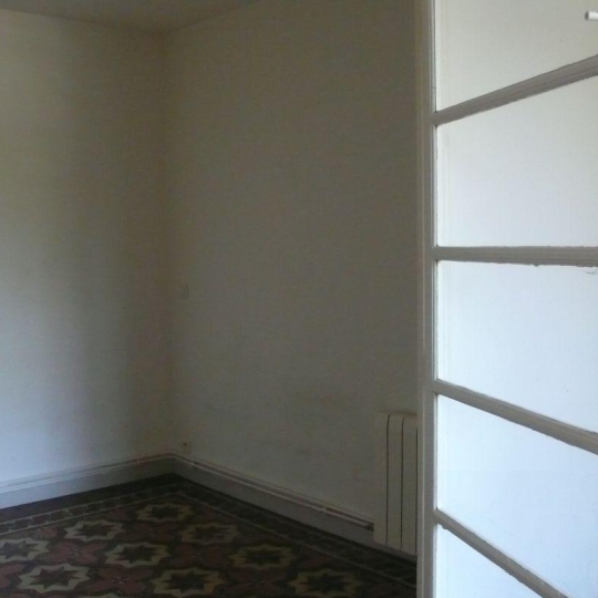 CABINET L'ANTENNE : Appartement | NIMES (30900) | 37.00m2 | 362 € 
