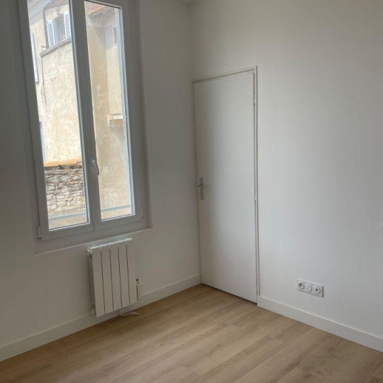  CABINET L'ANTENNE : Appartement | NIMES (30000) | 69 m2 | 750 € 