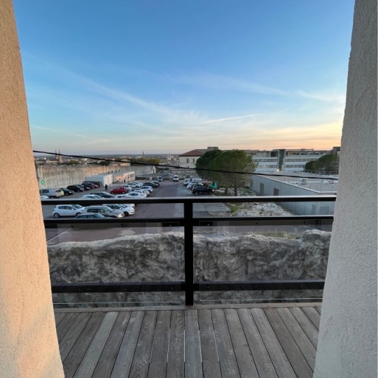  CABINET L'ANTENNE : Maison / Villa | NIMES (30900) | 63 m2 | 895 € 