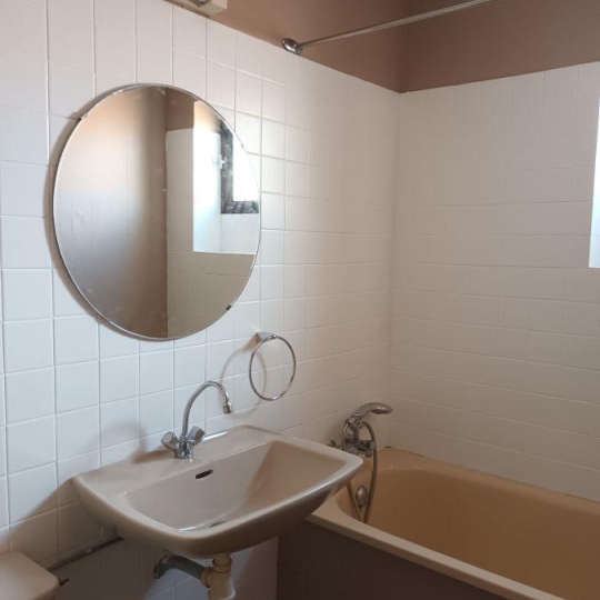  CABINET L'ANTENNE : Appartement | NIMES (30000) | 36 m2 | 517 € 