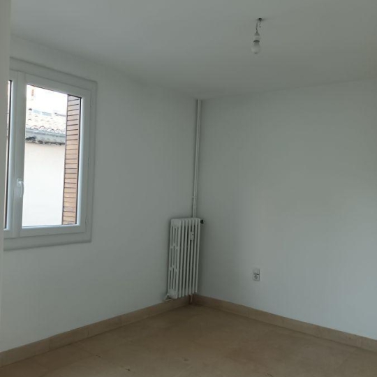  CABINET L'ANTENNE : Apartment | NIMES (30900) | 70 m2 | 713 € 