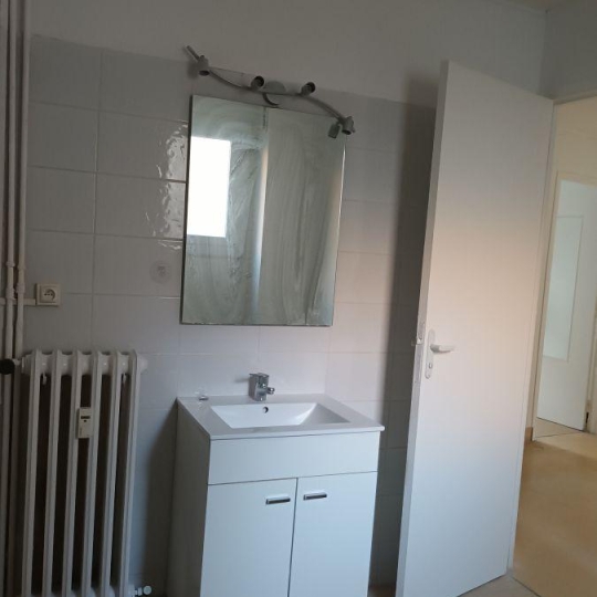  CABINET L'ANTENNE : Appartement | NIMES (30900) | 70 m2 | 773 € 