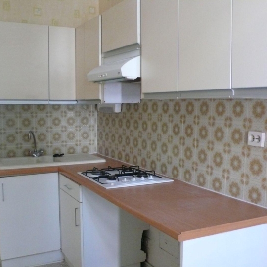  CABINET L'ANTENNE : Appartement | NIMES (30900) | 62 m2 | 574 € 