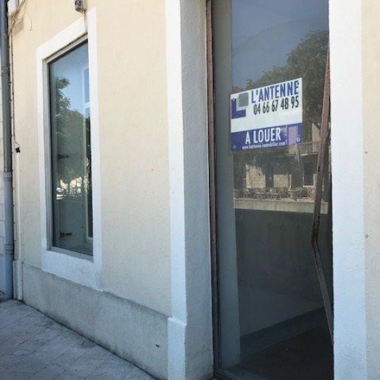  CABINET L'ANTENNE : Local / Bureau | NIMES (30900) | 45 m2 | 823 € 