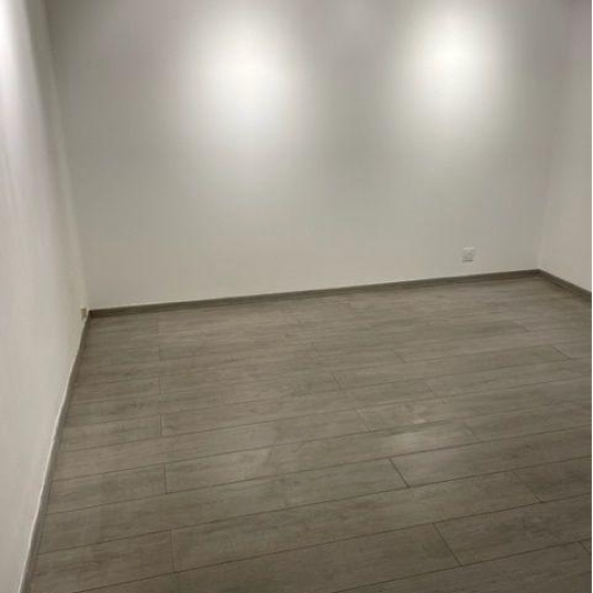  CABINET L'ANTENNE : Local / Bureau | NIMES (30900) | 45 m2 | 823 € 