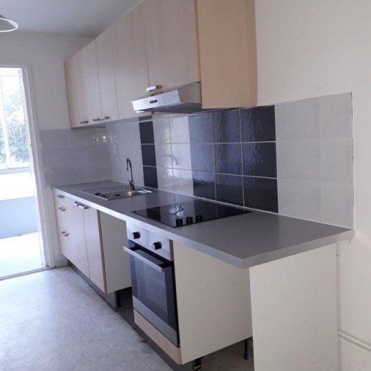 CABINET L'ANTENNE : Appartement | NIMES (30900) | 61.00m2 | 790 € 