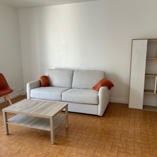  CABINET L'ANTENNE : Appartement | NIMES (30900) | 34 m2 | 500 &euro; 