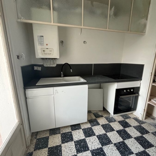  CABINET L'ANTENNE : Appartement | NIMES (30900) | 67 m2 | 696 € 