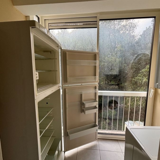  CABINET L'ANTENNE : Apartment | NIMES (30900) | 64 m2 | 1 080 € 