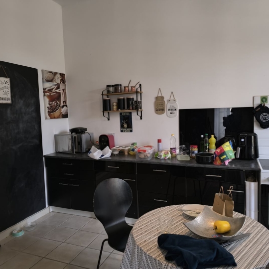  CABINET L'ANTENNE : Appartement | NIMES (30900) | 91 m2 | 707 € 