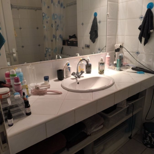  CABINET L'ANTENNE : Appartement | NIMES (30900) | 91 m2 | 707 € 