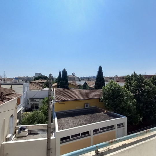  CABINET L'ANTENNE : Appartement | NIMES (30900) | 67 m2 | 642 € 