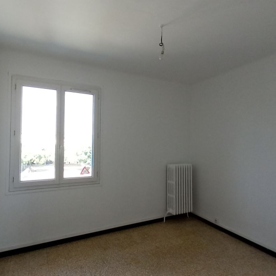  CABINET L'ANTENNE : Appartement | NIMES (30900) | 67 m2 | 642 € 