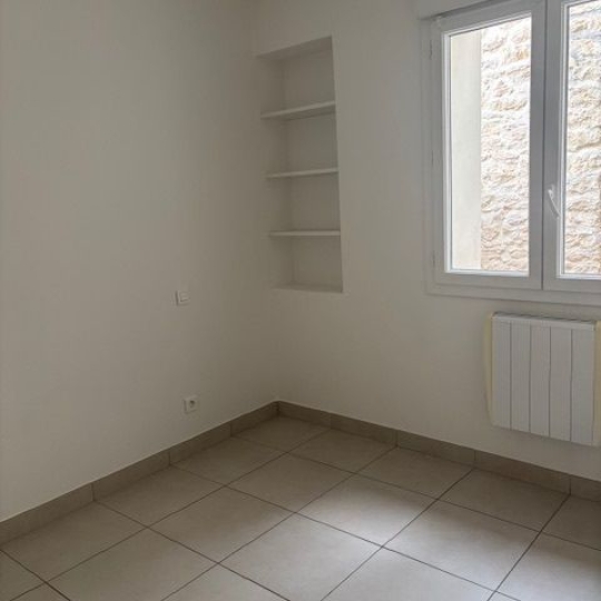  CABINET L'ANTENNE : Apartment | NIMES (30900) | 50 m2 | 603 € 