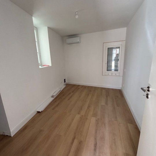  CABINET L'ANTENNE : Appartement | NIMES (30000) | 60 m2 | 750 € 